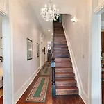 Elysian Fields Bed & Breakfast 3*