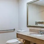 Hotel 6-new Orleans, La - Near Downtown 4*