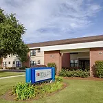 Federal City Inn & Suites