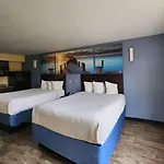 Days By Wyndham Pontchartrain Hotel 3*