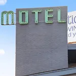 Motel The Ben Louie