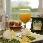 Ashton's Bed & Breakfast