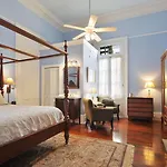 Bed & Breakfast Ashton's
