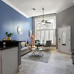 Apartment Hosteeva Modern Near Magazine St & Close To Fq *