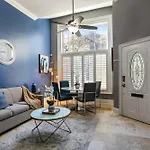 Hosteeva Modern Near Magazine St & Close To Fq Apartment *