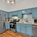 Mid-City Shotgun W Fenced Yard & Fire Pit