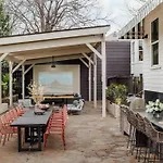 Rare 10Br Luxury Estate Heated Indoor Pool