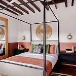 Holiday home Luxurious 9br Heated Pool &
