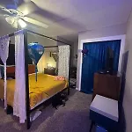 Apartment Jazz Fest French Quarter Fest Oasis *