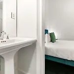 Apartment Roami At St. Helene