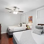 Hotel St. Pierre French Quarter 3*