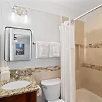 St. Pierre French Quarter Hotel 3*