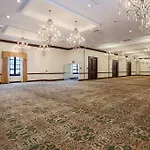 Embassy By Hilton Convention Center Hotel 3*