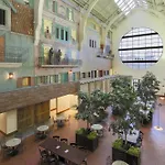Embassy By Hilton Convention Center 3* New Orleans