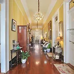 Bed & Breakfast Ashton's