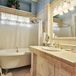 Bed & Breakfast Ashton's 4*