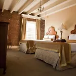 French Market Hotel