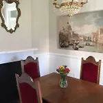 Crescent Apartment