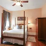 Elysian Fields Bed & Breakfast New Orleans