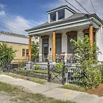 Classic New Orleans Home Near River, Zoo And Tram!