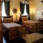 Bed & Breakfast Elysian Fields 3*