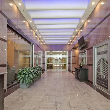 Pet-friendly Vibrant Near French Quarter