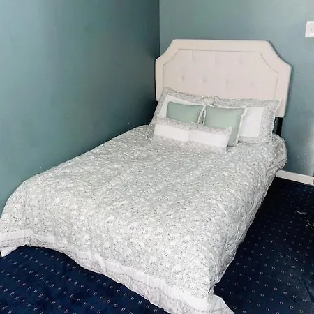 Holiday home Mylynn's *