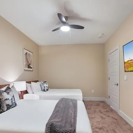Ideal Next Door To French Quarter Apartment New Orleans