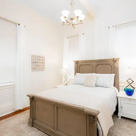 Apartment Pershing *