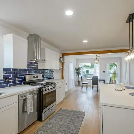 Beautiful Bywater Getaway - Close To The Quarter And The River