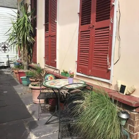 Guest house Boheme De Marigny *