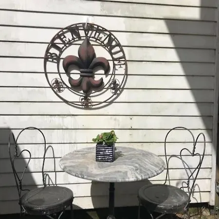 Boheme De Marigny Guest house