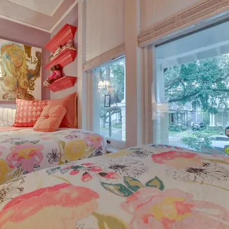 Holiday home Private Pool And Backyard Lavish Haven! New Orleans