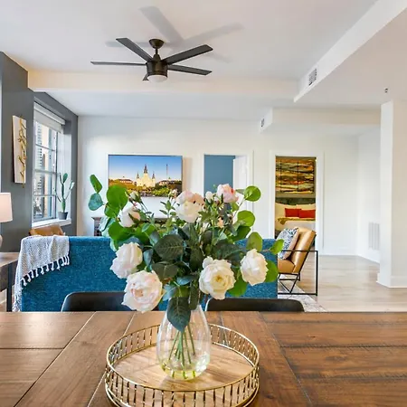 The Big Easy's Finest: 4-br Luxury In Nola New Orleans