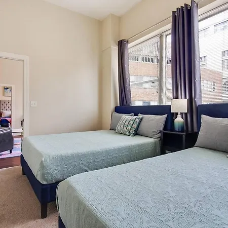 #1400 Spacious Near French Qtr Canal Street * New Orleans