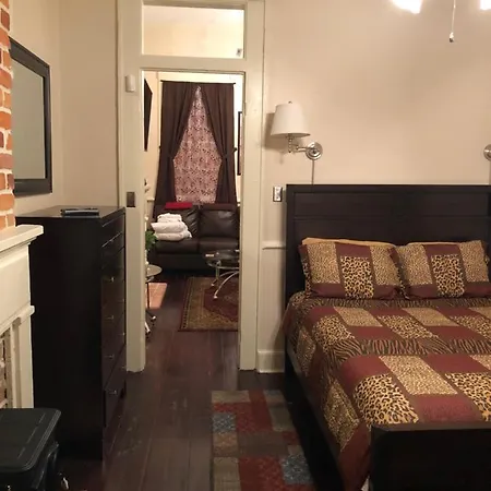 Vintage Nola 1 Apartment