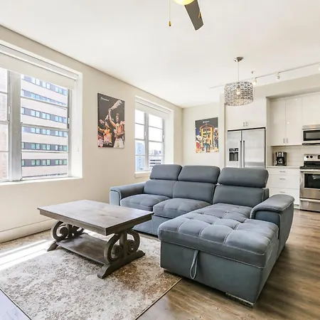 Pet-friendly Vibrant Near French Quarter New Orleans