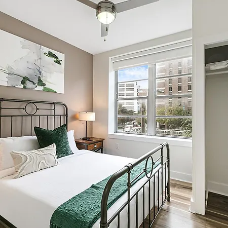 Downtown Delight 4br 2bath Luxury New Orleans