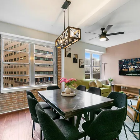Nola's Finest: 4-bedroom Luxury