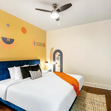 Nola's Finest: 4-bedroom Luxury Apartment