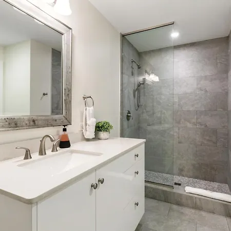 Nola's Finest: 4-bedroom Luxury New Orleans