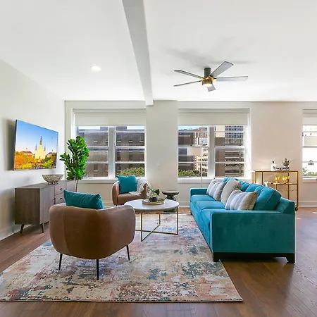 Apartment French Quarter Oasis: Spacious 4-bedroom New Orleans