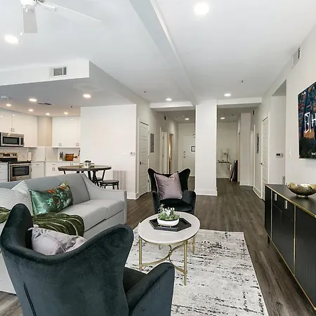 Apartment Spacious Luxury 4br Moments From French Quarter *