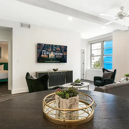 Spacious Luxury 4br Moments From French Quarter Apartment