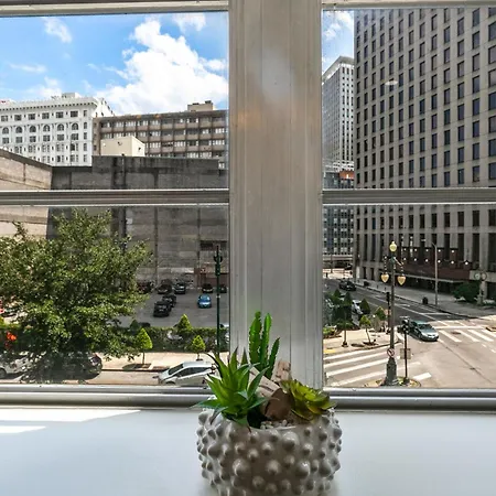 Apartment Chic 4br In California Building New Orleans