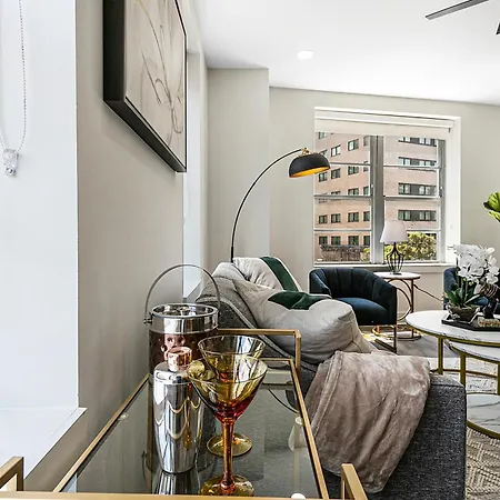 Chic 4br In California Building Apartment New Orleans