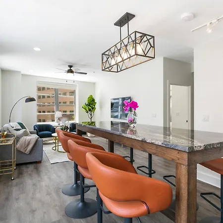 Chic 4br In California Building New Orleans