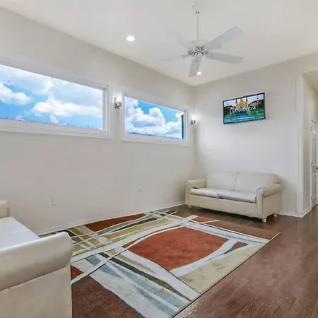 Apartment Carondelet Street Spacious Close To French Quarter New Orleans