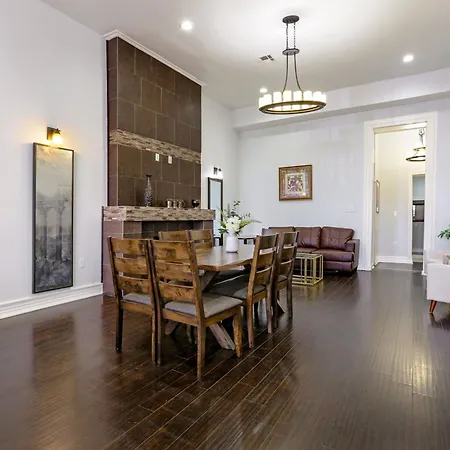 Apartment Carondelet Street Spacious Close To French Quarter New Orleans
