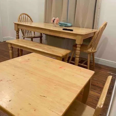 3 Nights Minimum, Parade Route, Entire Home, Magazine St New Orleans